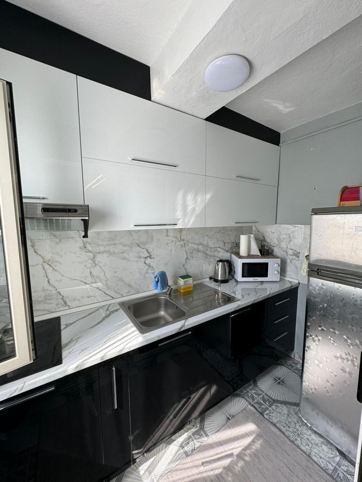 Temali Apartment Shkoder Bagian luar foto